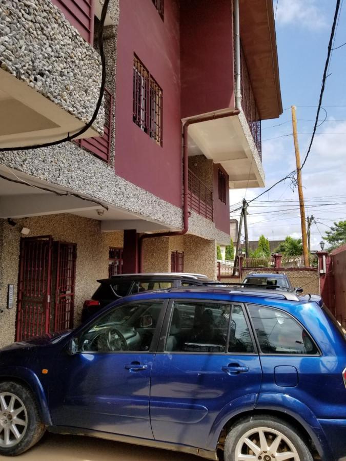 Stone House - Makepe, Douala Aparthotel Exterior photo