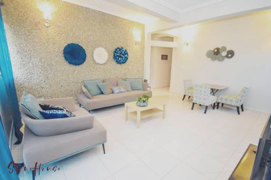 Stone House - Makepe, Douala Aparthotel Exterior photo